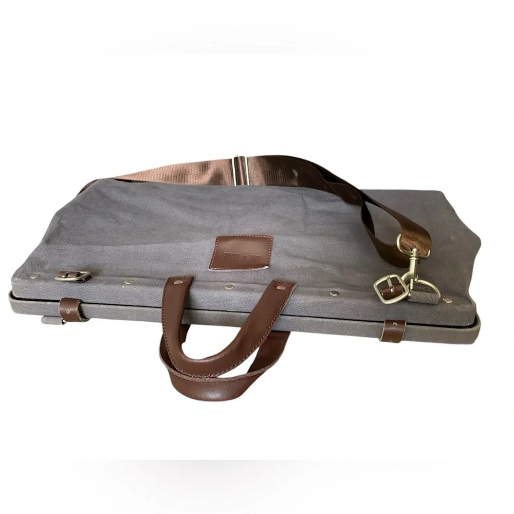 Line of Trade No. 0312 Canvas Weekender Duffel Bag Gray Leather Carry On Tote
